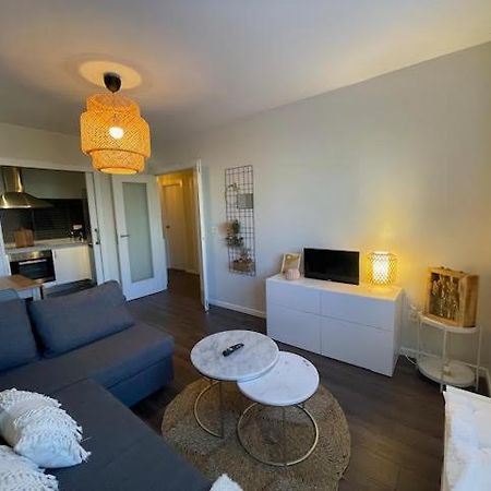 Apartamento A Un Paso De La Playa En Ares Con Piscina Y Parking Zewnętrze zdjęcie