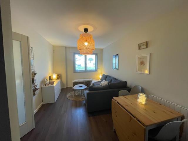 Apartamento A Un Paso De La Playa En Ares Con Piscina Y Parking Zewnętrze zdjęcie